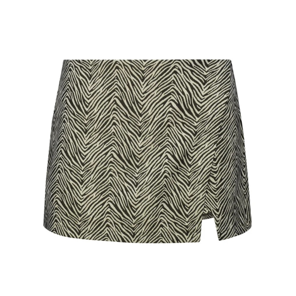 Skatie Layla Skort in Leon - Size Small